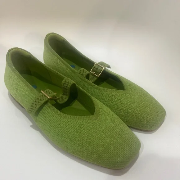 Vivaia Square-Toe Knit Mary Jane Flats Buckle Strap Green Size 8 EUR38 NWOT - Picture 2 of 9